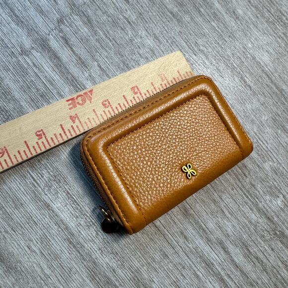 HOBO Pebbled Leather Coin Wallet Zip Around Warm Honey 4x2.5 NWOT - Picture 5 of 6